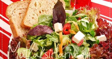 Akdeniz Salatası ve Baharatlı Zeytinyağı