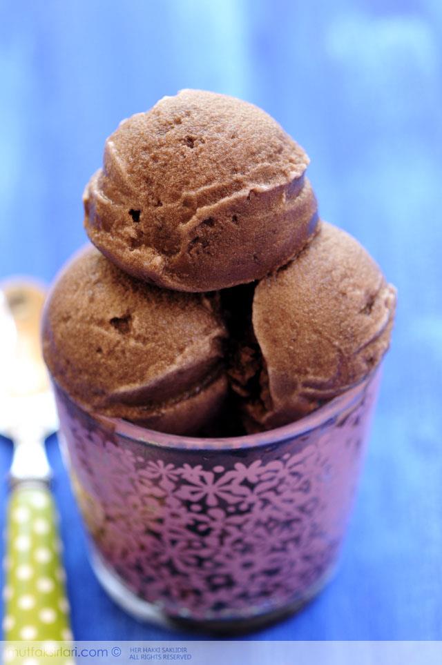 kakaolu dondurma