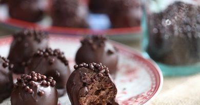 İncirli Cevizli Çikolata Kaplı Bonbonlar